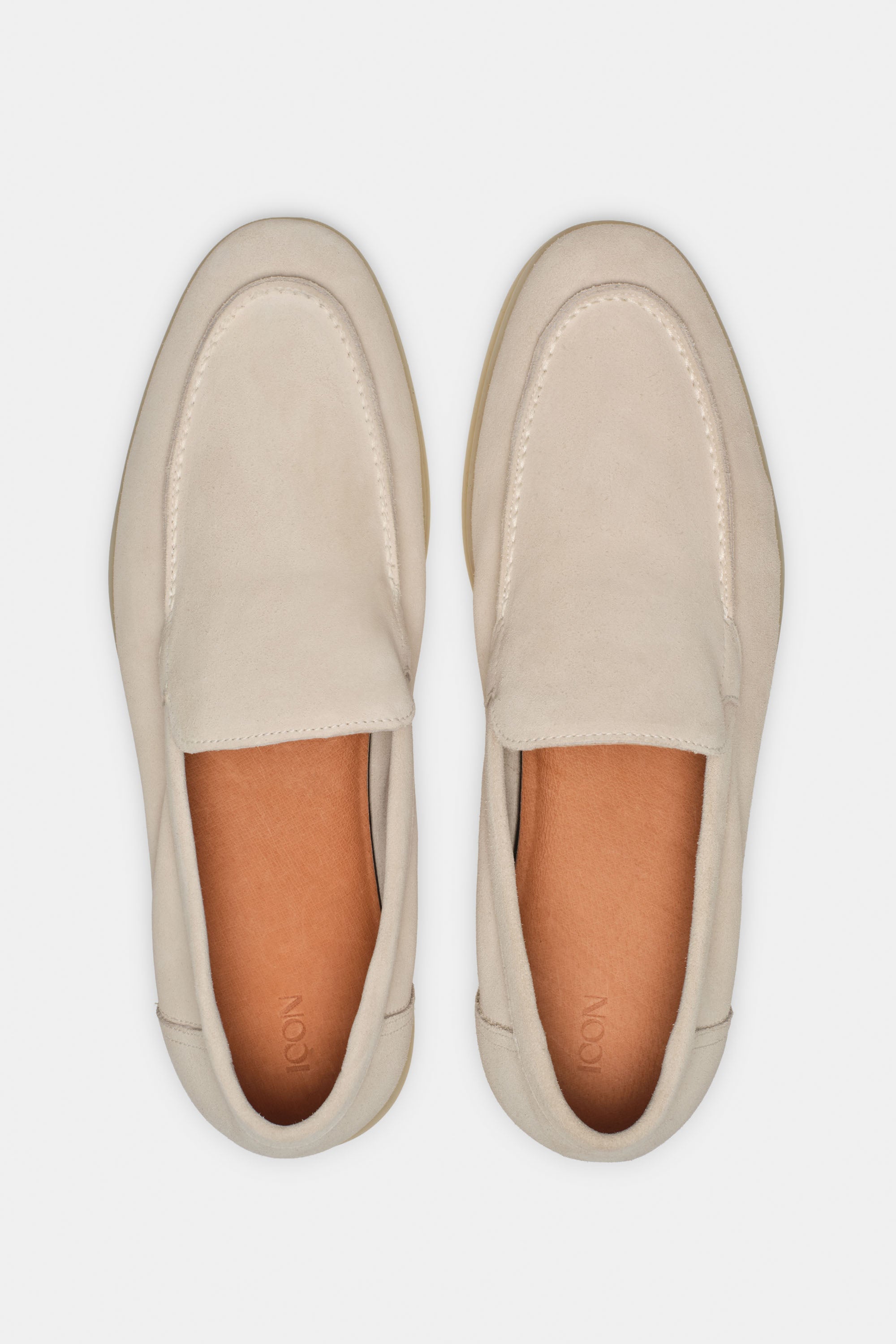 THE CLASSIC SUEDE LOAFER
