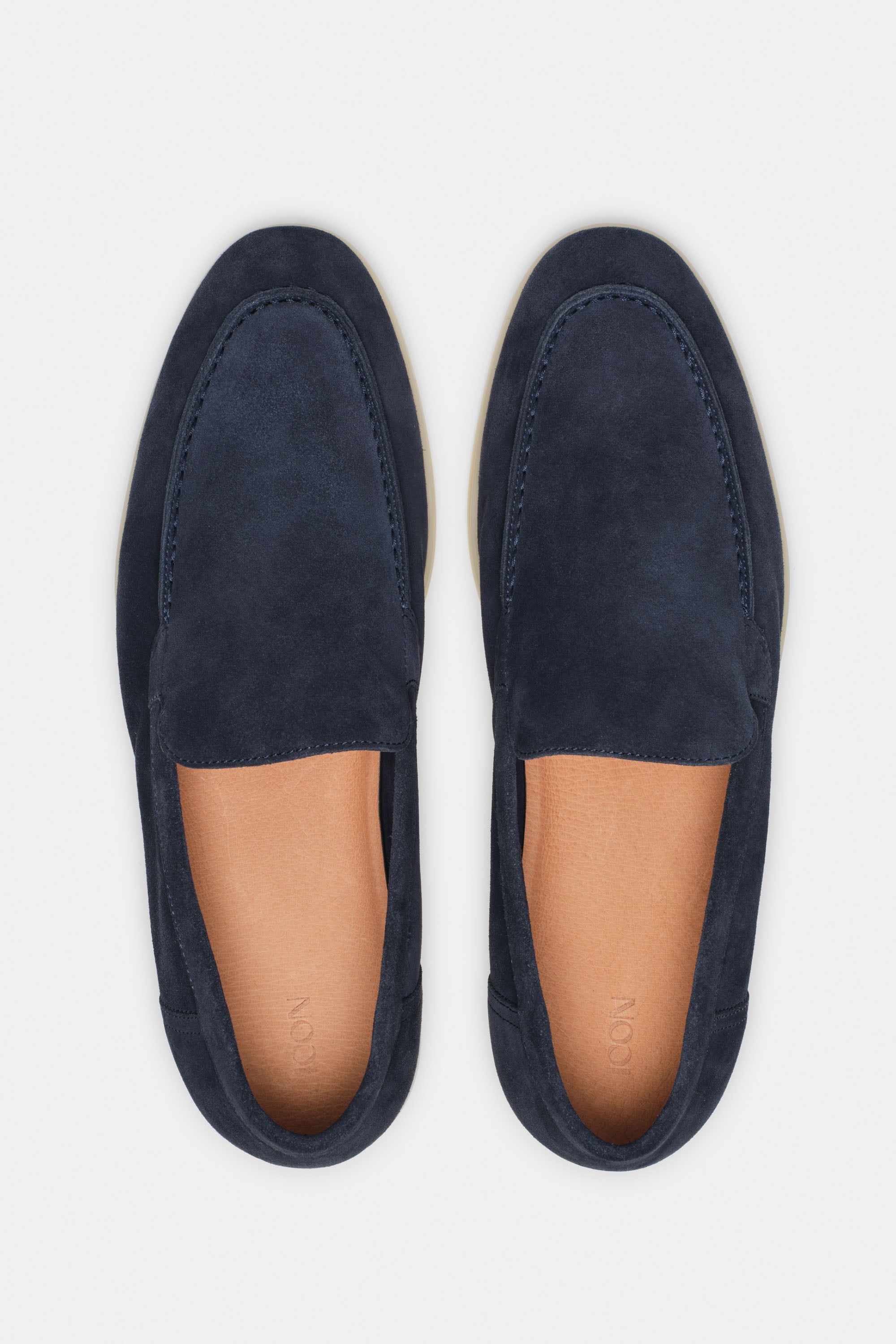 THE CLASSIC SUEDE LOAFER