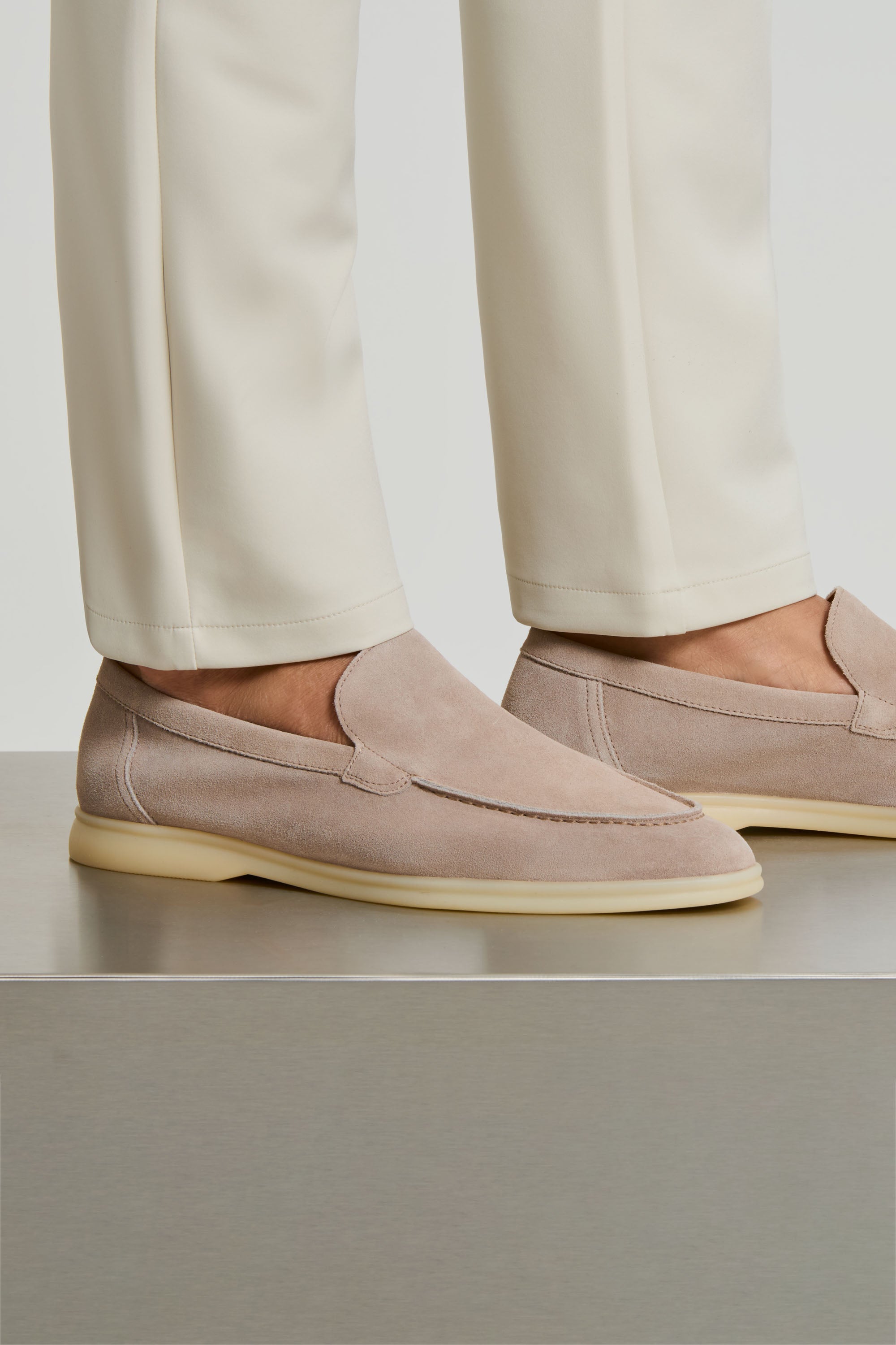 THE CLASSIC SUEDE LOAFER