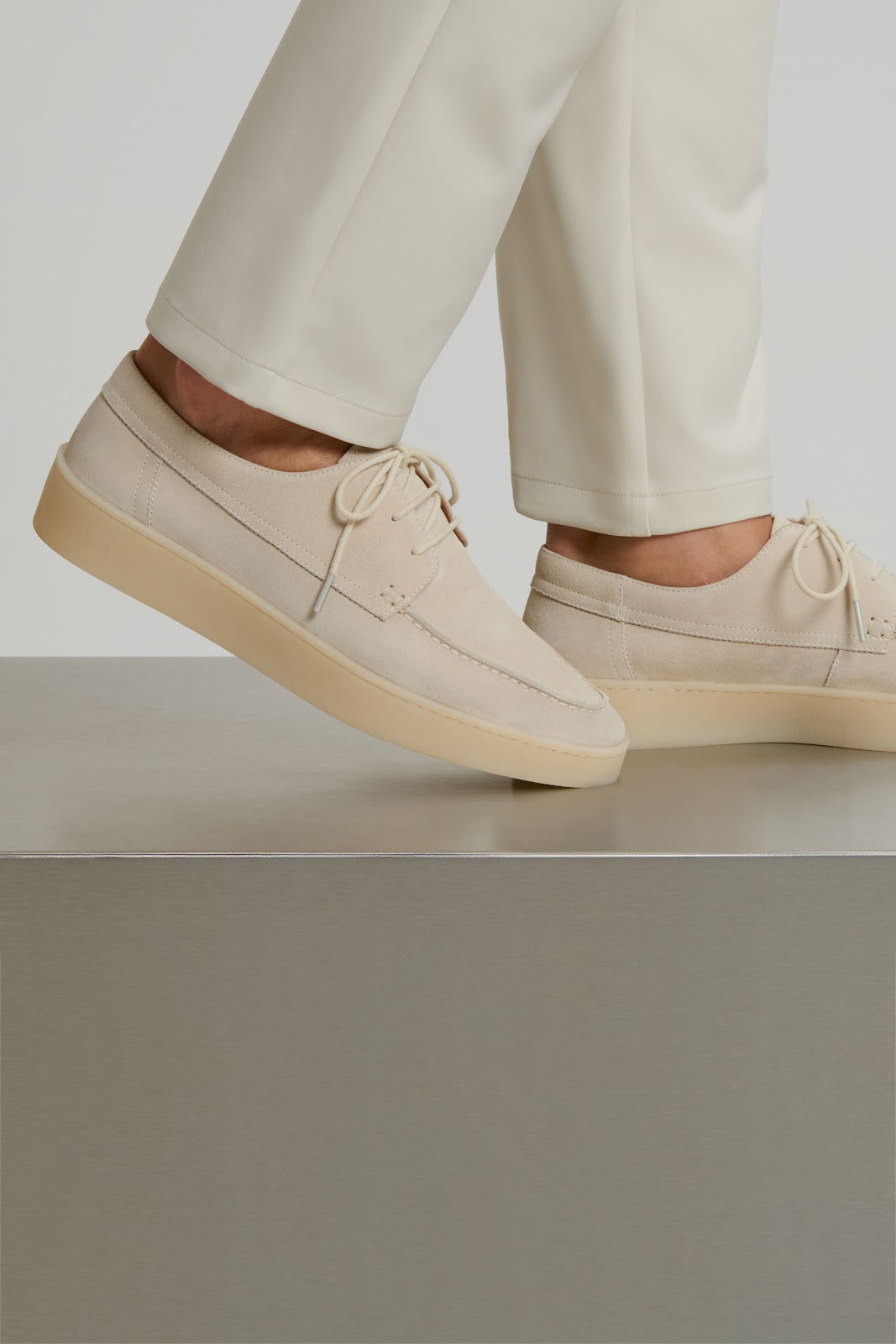 THE CLASSIC LACE UP LOAFER