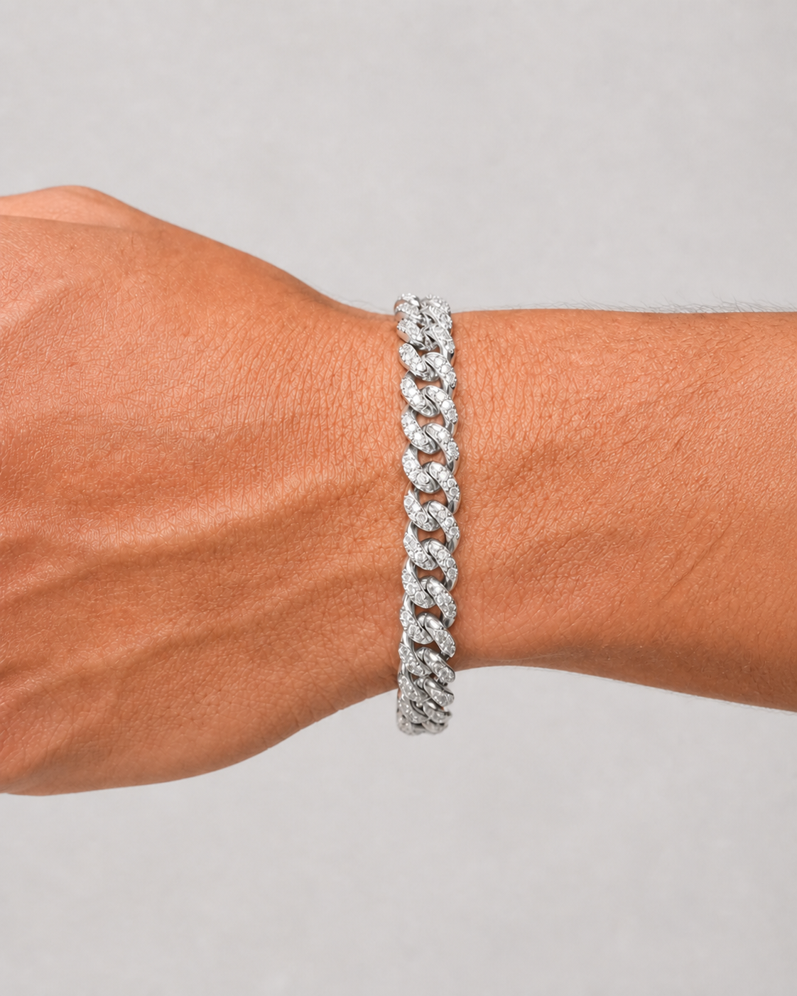 Iced Cubana Bracelet 8 mm in 925 sterling silver worn on the wrist, horizontal close-up