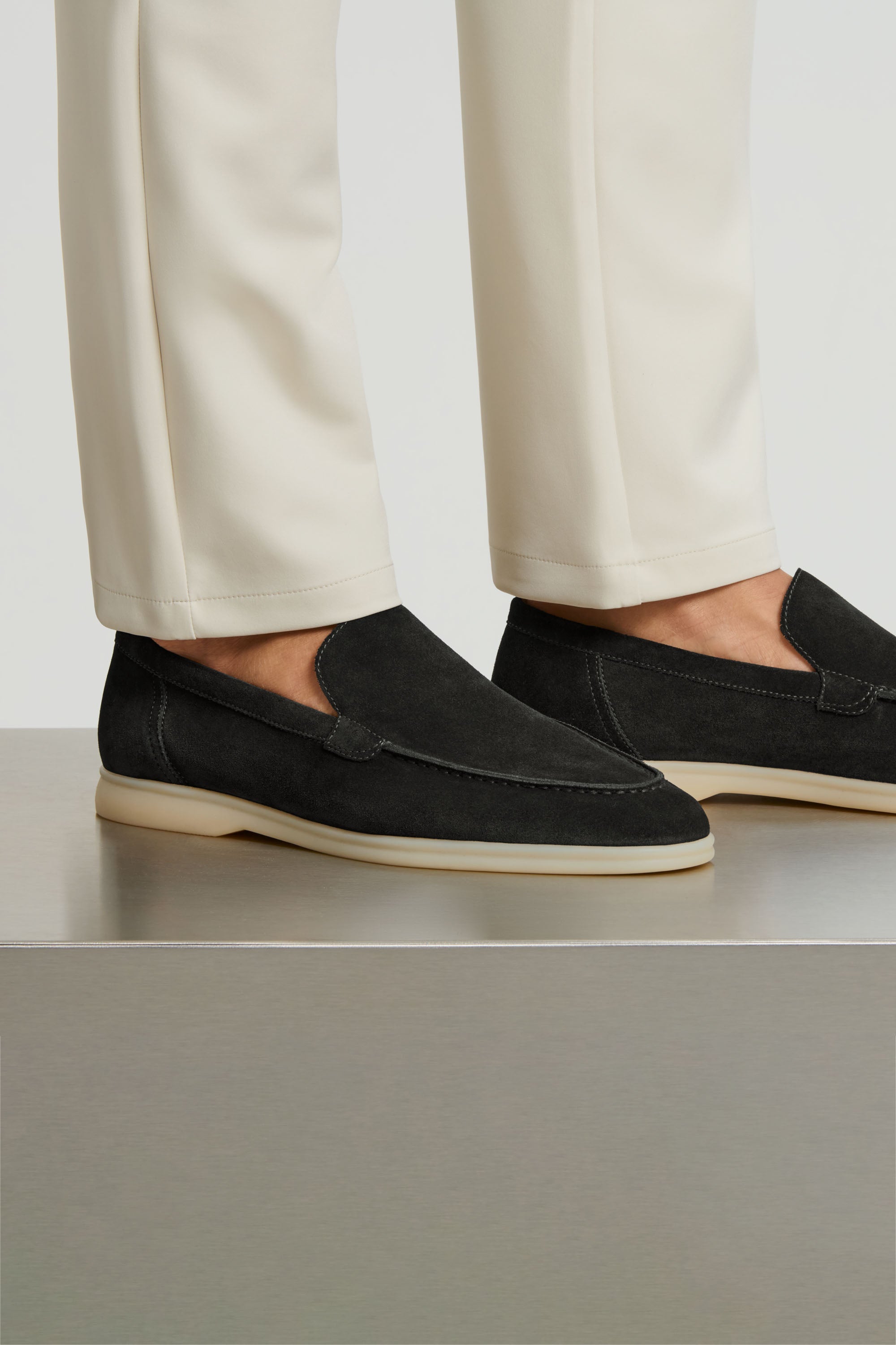 THE CLASSIC SUEDE LOAFER