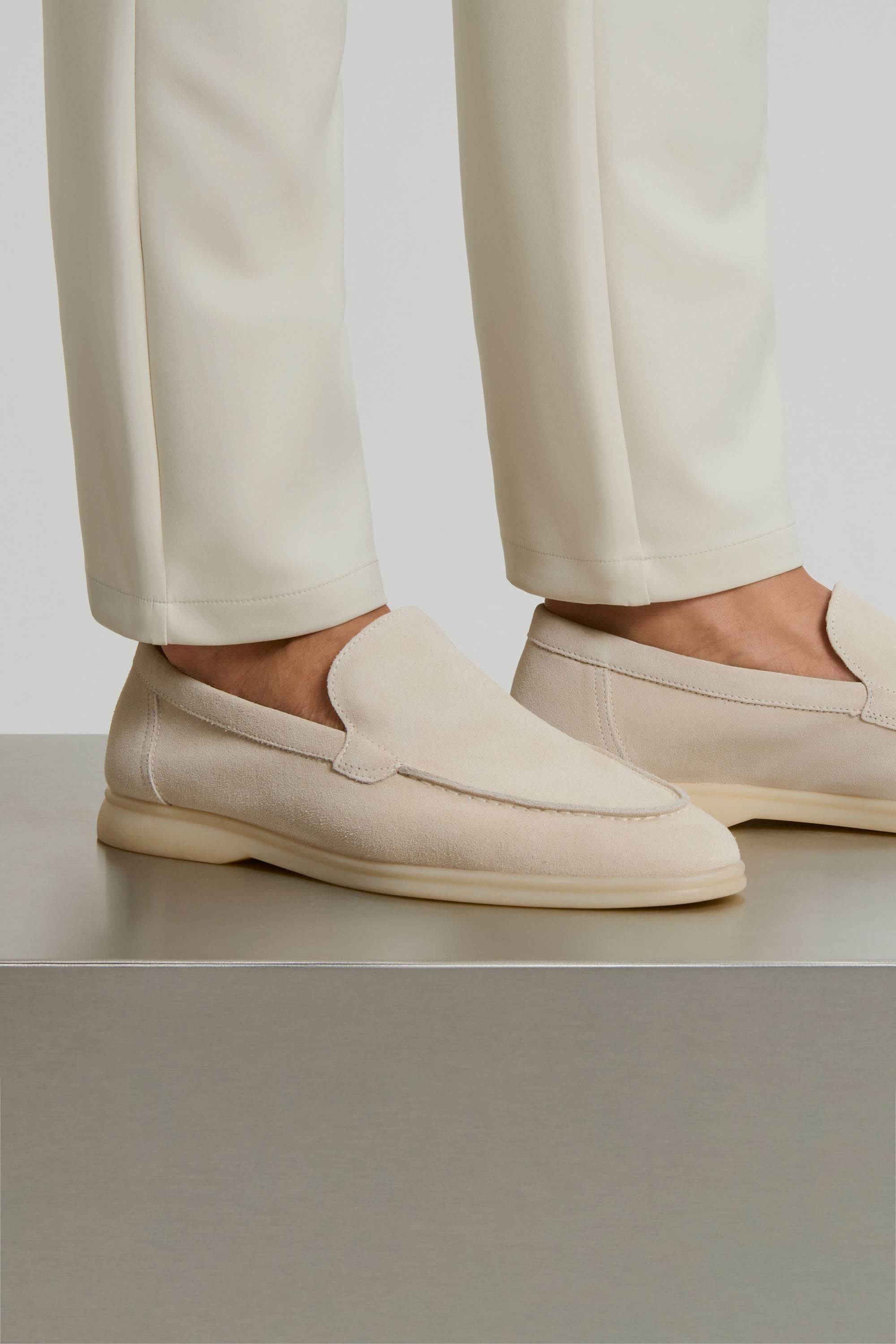 THE CLASSIC SUEDE LOAFER