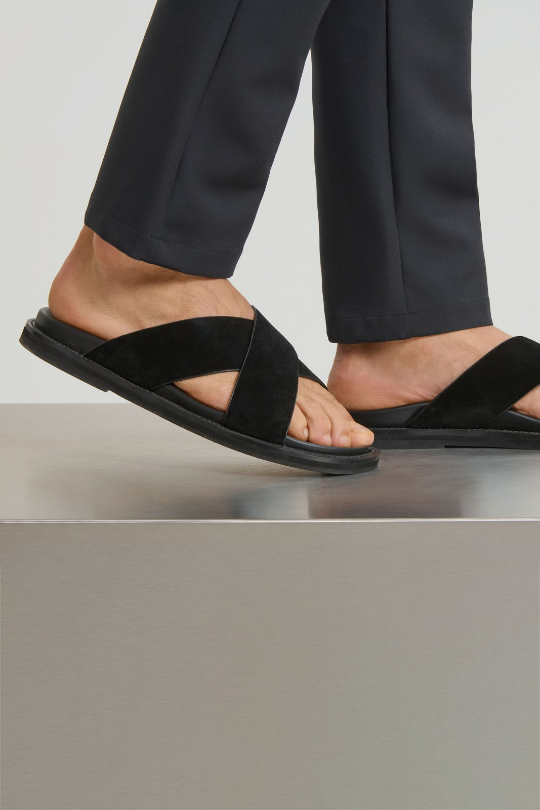 THE STEFANO SANDALS
