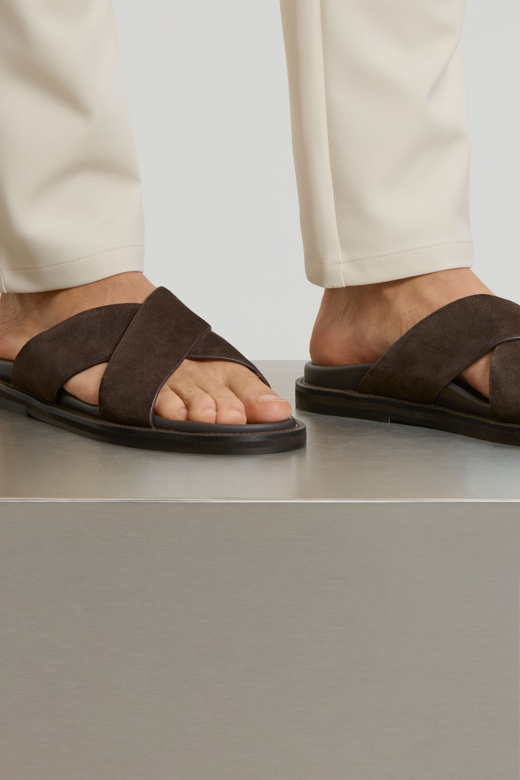 THE STEFANO SANDALS