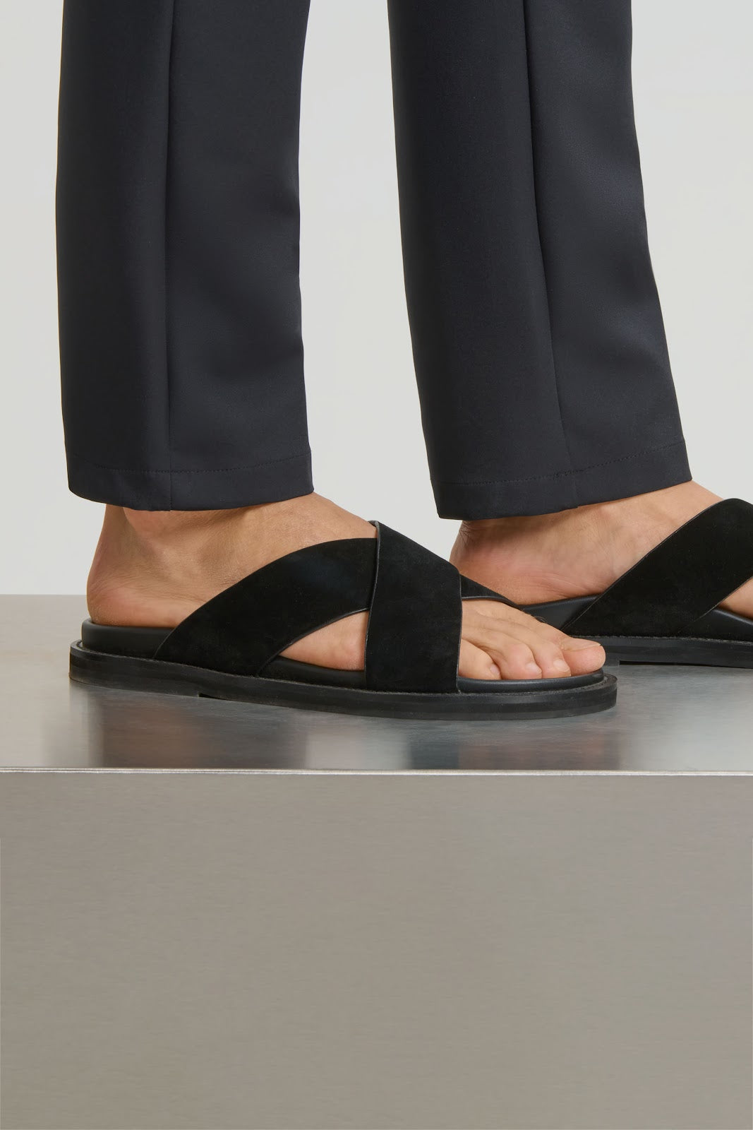THE STEFANO SANDALS