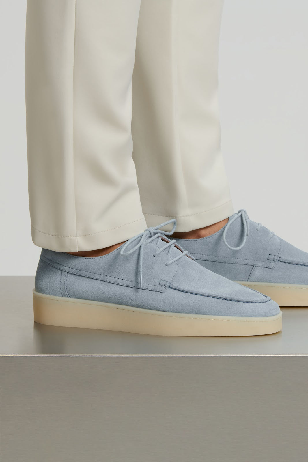 THE CLASSIC LACE UP LOAFER
