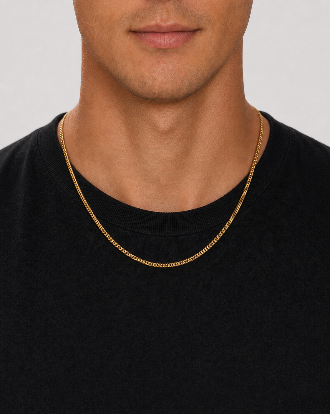 Gold Connell Chain 2 mm worn on model