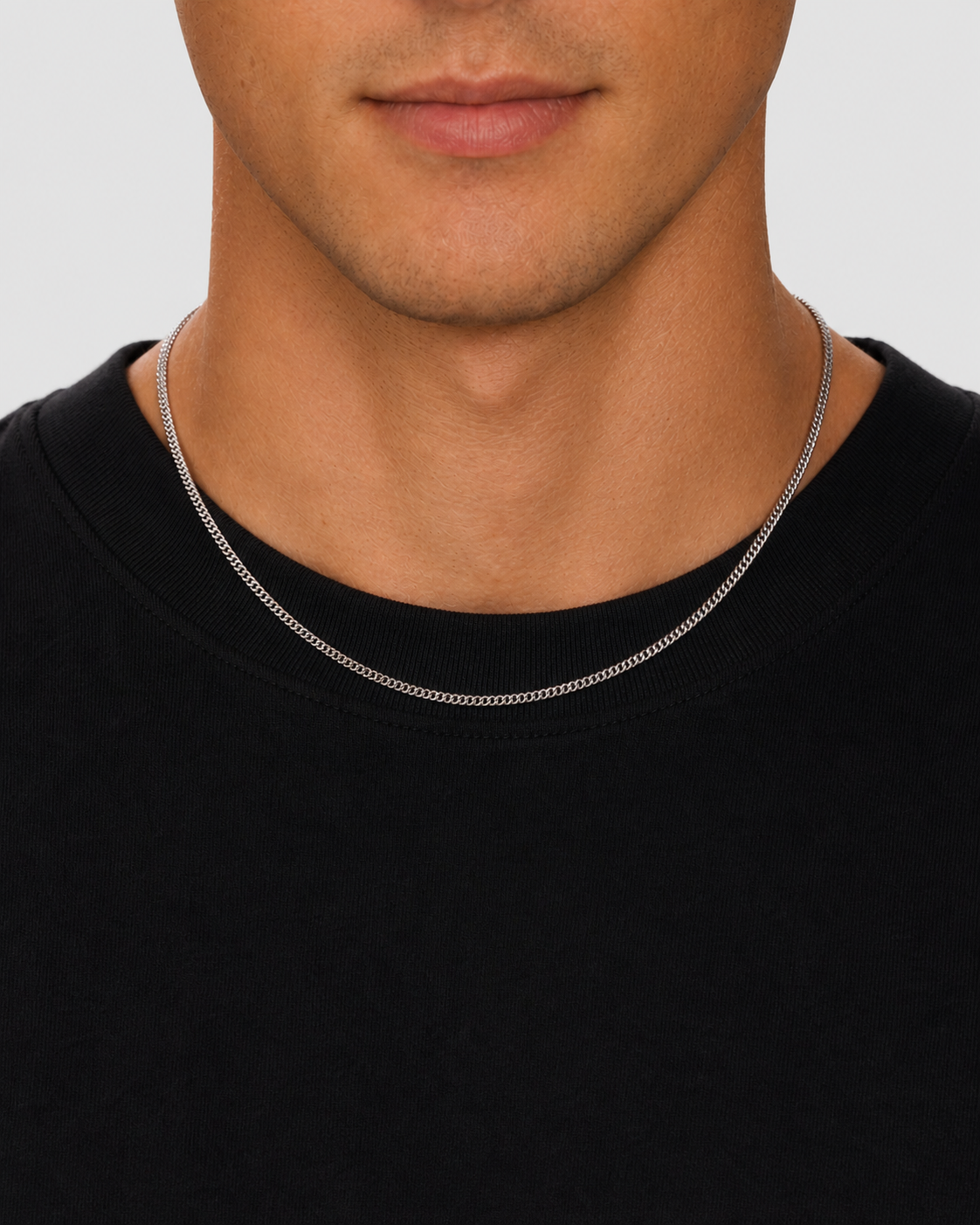 Silver Connell Chain 2 mm worn on model