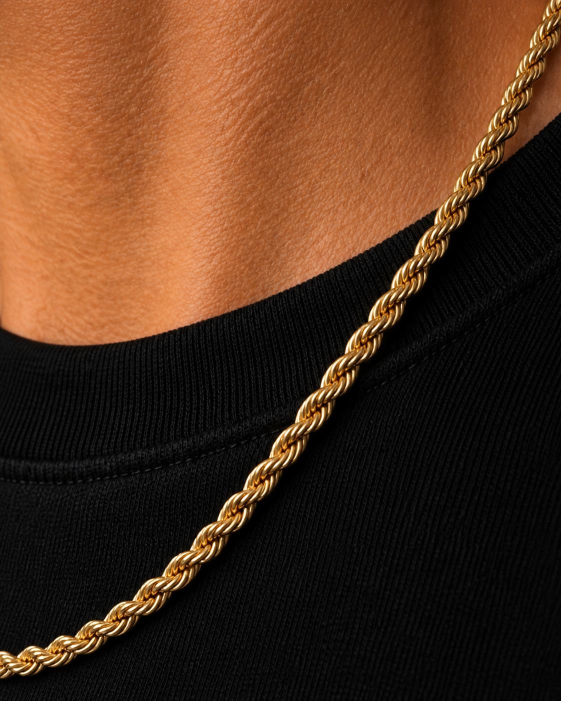 Gold Rope Chain 3 mm close-up on Tyler wearing a black shirt
